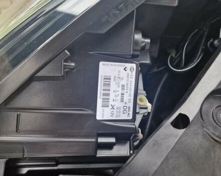 Черный Рено Трафик, объемом двигателя 0 л и пробегом 195 тыс. км за 19899 $, фото 9 на Automoto.ua