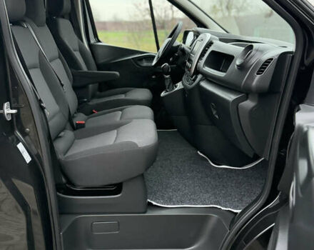 Черный Рено Трафик, объемом двигателя 2 л и пробегом 198 тыс. км за 21850 $, фото 46 на Automoto.ua