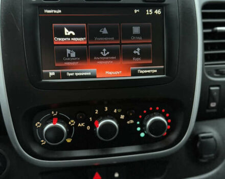 Черный Рено Трафик, объемом двигателя 2 л и пробегом 198 тыс. км за 21850 $, фото 77 на Automoto.ua