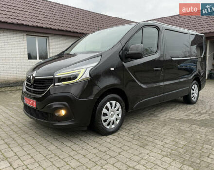 Черный Рено Трафик, объемом двигателя 2 л и пробегом 198 тыс. км за 21850 $, фото 13 на Automoto.ua