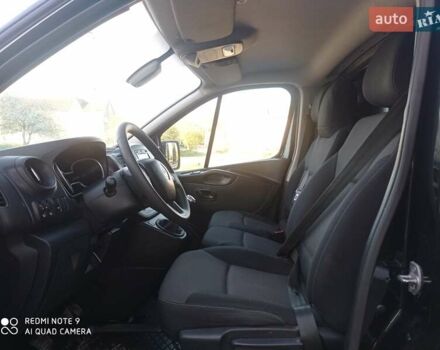 Чорний Рено Трафік, об'ємом двигуна 2 л та пробігом 123 тис. км за 18900 $, фото 17 на Automoto.ua