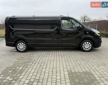 Чорний Рено Трафік, об'ємом двигуна 2 л та пробігом 189 тис. км за 22999 $, фото 123 на Automoto.ua