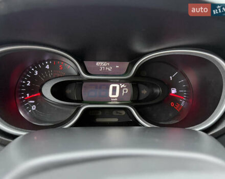 Чорний Рено Трафік, об'ємом двигуна 2 л та пробігом 189 тис. км за 22999 $, фото 78 на Automoto.ua