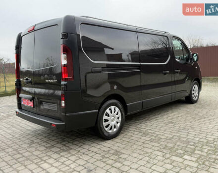 Чорний Рено Трафік, об'ємом двигуна 2 л та пробігом 189 тис. км за 22999 $, фото 26 на Automoto.ua