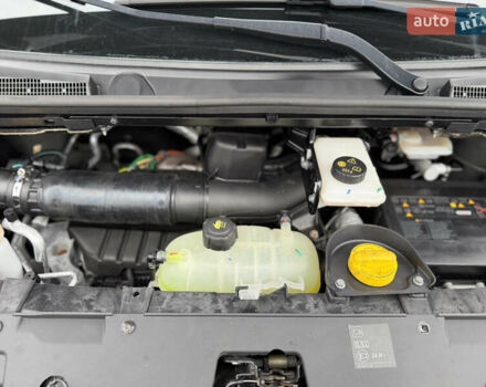 Черный Рено Трафик, объемом двигателя 2 л и пробегом 117 тыс. км за 21300 $, фото 28 на Automoto.ua