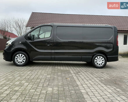 Чорний Рено Трафік, об'ємом двигуна 2 л та пробігом 189 тис. км за 22999 $, фото 17 на Automoto.ua