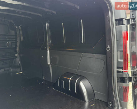 Чорний Рено Трафік, об'ємом двигуна 2 л та пробігом 189 тис. км за 22999 $, фото 94 на Automoto.ua