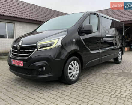 Чорний Рено Трафік, об'ємом двигуна 2 л та пробігом 189 тис. км за 22999 $, фото 108 на Automoto.ua