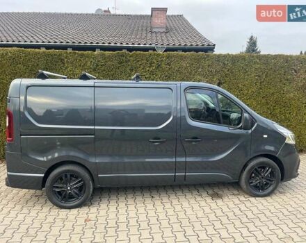 Чорний Рено Трафік, об'ємом двигуна 0 л та пробігом 110 тис. км за 21500 $, фото 7 на Automoto.ua