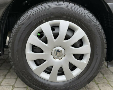 Чорний Рено Трафік, об'ємом двигуна 2 л та пробігом 189 тис. км за 22999 $, фото 101 на Automoto.ua