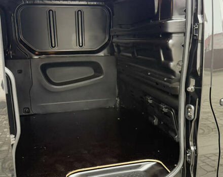 Чорний Рено Трафік, об'ємом двигуна 2 л та пробігом 189 тис. км за 22999 $, фото 83 на Automoto.ua