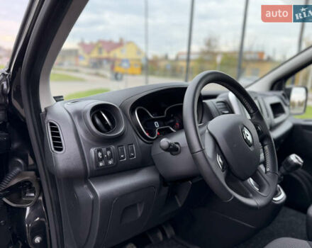 Черный Рено Трафик, объемом двигателя 2 л и пробегом 117 тыс. км за 21300 $, фото 14 на Automoto.ua