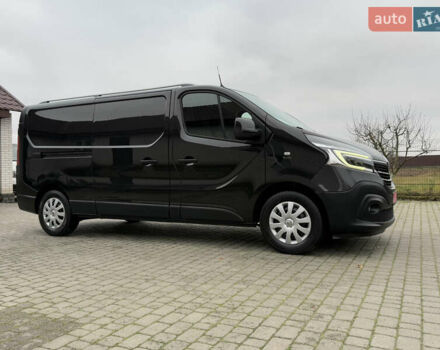 Чорний Рено Трафік, об'ємом двигуна 2 л та пробігом 189 тис. км за 22999 $, фото 125 на Automoto.ua