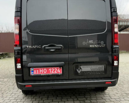 Чорний Рено Трафік, об'ємом двигуна 2 л та пробігом 189 тис. км за 22999 $, фото 23 на Automoto.ua