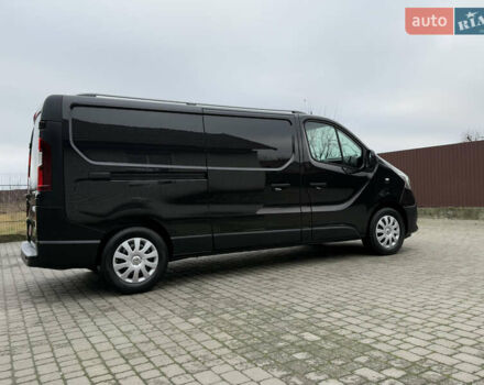 Чорний Рено Трафік, об'ємом двигуна 2 л та пробігом 189 тис. км за 22999 $, фото 32 на Automoto.ua