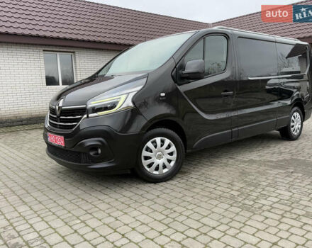 Чорний Рено Трафік, об'ємом двигуна 2 л та пробігом 189 тис. км за 22999 $, фото 1 на Automoto.ua