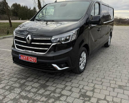 Черный Рено Трафик, объемом двигателя 2 л и пробегом 74 тыс. км за 29900 $, фото 2 на Automoto.ua