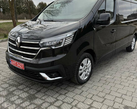 Черный Рено Трафик, объемом двигателя 2 л и пробегом 74 тыс. км за 29900 $, фото 3 на Automoto.ua