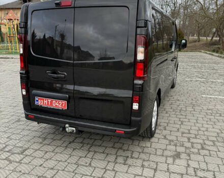 Черный Рено Трафик, объемом двигателя 2 л и пробегом 74 тыс. км за 29900 $, фото 12 на Automoto.ua