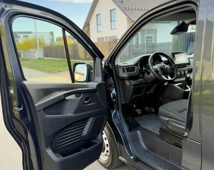 Черный Рено Трафик, объемом двигателя 2 л и пробегом 81 тыс. км за 27900 $, фото 50 на Automoto.ua