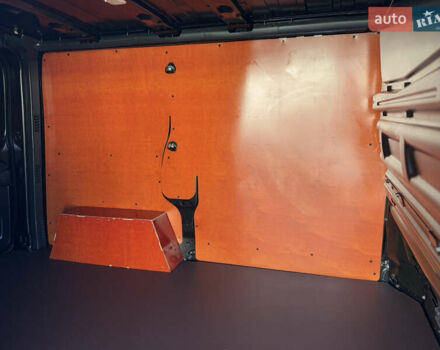 Черный Рено Трафик, объемом двигателя 2 л и пробегом 179 тыс. км за 23450 $, фото 51 на Automoto.ua