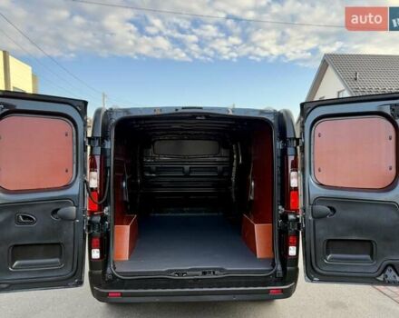 Черный Рено Трафик, объемом двигателя 2 л и пробегом 81 тыс. км за 27900 $, фото 45 на Automoto.ua
