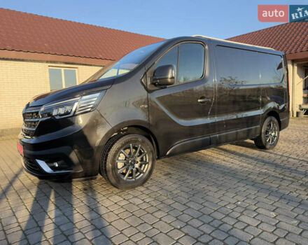 Черный Рено Трафик, объемом двигателя 2 л и пробегом 179 тыс. км за 23450 $, фото 134 на Automoto.ua