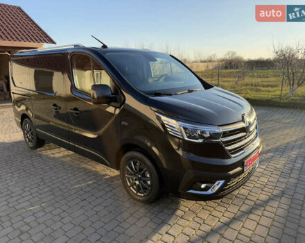 Черный Рено Трафик, объемом двигателя 2 л и пробегом 179 тыс. км за 23450 $, фото 153 на Automoto.ua