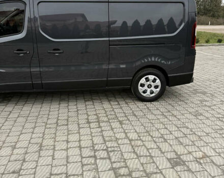 Черный Рено Трафик, объемом двигателя 2 л и пробегом 65 тыс. км за 29900 $, фото 7 на Automoto.ua