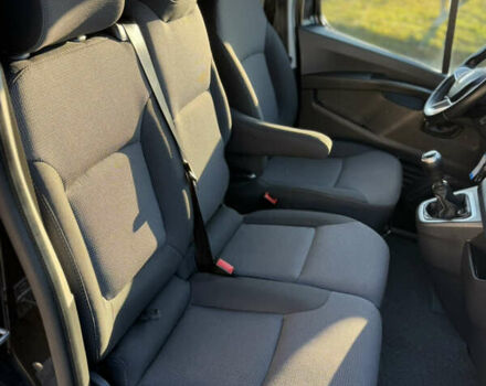 Черный Рено Трафик, объемом двигателя 2 л и пробегом 179 тыс. км за 23450 $, фото 72 на Automoto.ua