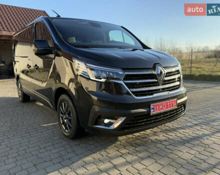 Черный Рено Трафик, объемом двигателя 2 л и пробегом 179 тыс. км за 23450 $, фото 39 на Automoto.ua