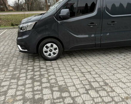 Черный Рено Трафик, объемом двигателя 2 л и пробегом 65 тыс. км за 29900 $, фото 6 на Automoto.ua