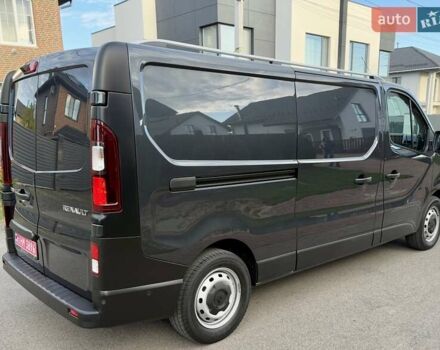 Черный Рено Трафик, объемом двигателя 2 л и пробегом 81 тыс. км за 27900 $, фото 25 на Automoto.ua