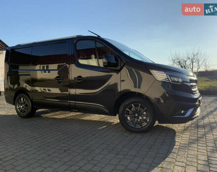 Черный Рено Трафик, объемом двигателя 2 л и пробегом 179 тыс. км за 23450 $, фото 10 на Automoto.ua