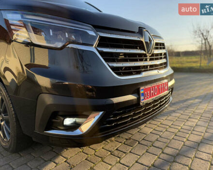 Черный Рено Трафик, объемом двигателя 2 л и пробегом 179 тыс. км за 23450 $, фото 130 на Automoto.ua