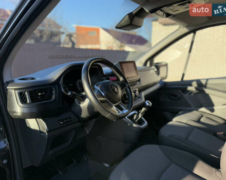 Черный Рено Трафик, объемом двигателя 2 л и пробегом 179 тыс. км за 23450 $, фото 96 на Automoto.ua