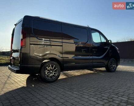 Черный Рено Трафик, объемом двигателя 2 л и пробегом 179 тыс. км за 23450 $, фото 30 на Automoto.ua