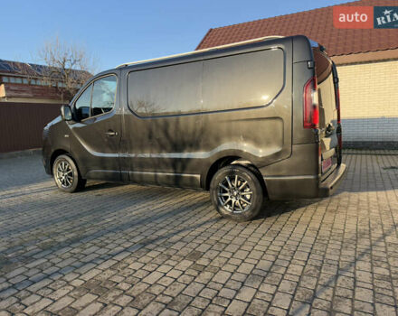 Черный Рено Трафик, объемом двигателя 2 л и пробегом 179 тыс. км за 23450 $, фото 139 на Automoto.ua