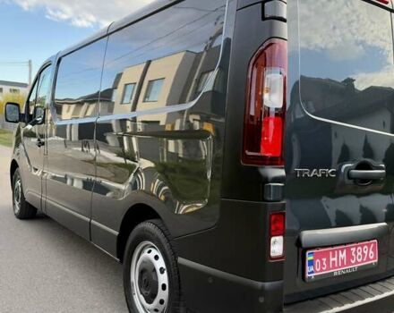 Черный Рено Трафик, объемом двигателя 2 л и пробегом 81 тыс. км за 27900 $, фото 9 на Automoto.ua