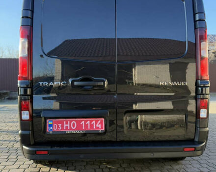 Черный Рено Трафик, объемом двигателя 2 л и пробегом 179 тыс. км за 23450 $, фото 25 на Automoto.ua