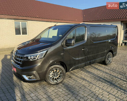 Черный Рено Трафик, объемом двигателя 2 л и пробегом 179 тыс. км за 23450 $, фото 1 на Automoto.ua