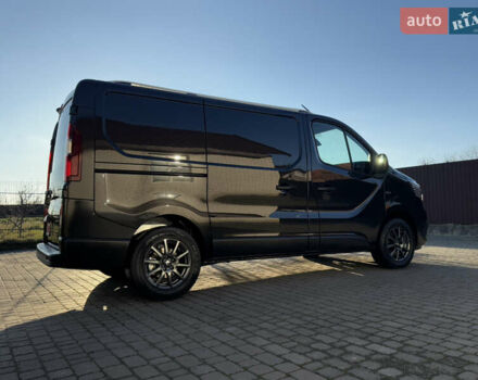 Черный Рено Трафик, объемом двигателя 2 л и пробегом 179 тыс. км за 23450 $, фото 31 на Automoto.ua