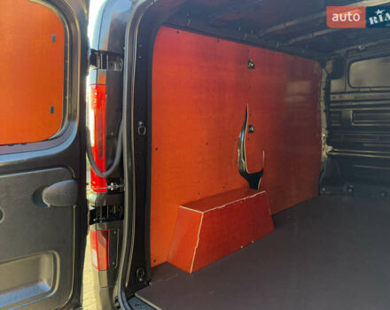 Черный Рено Трафик, объемом двигателя 2 л и пробегом 179 тыс. км за 23450 $, фото 54 на Automoto.ua