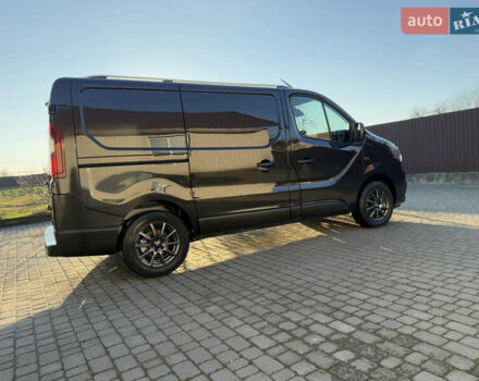 Черный Рено Трафик, объемом двигателя 2 л и пробегом 179 тыс. км за 23450 $, фото 149 на Automoto.ua
