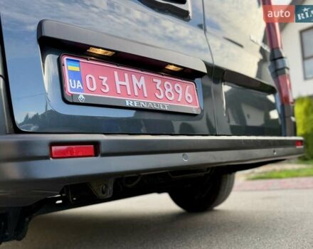 Черный Рено Трафик, объемом двигателя 2 л и пробегом 81 тыс. км за 27900 $, фото 32 на Automoto.ua