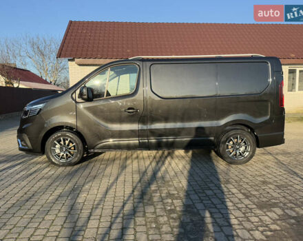 Черный Рено Трафик, объемом двигателя 2 л и пробегом 179 тыс. км за 23450 $, фото 16 на Automoto.ua