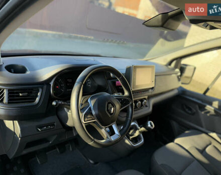 Черный Рено Трафик, объемом двигателя 2 л и пробегом 179 тыс. км за 23450 $, фото 88 на Automoto.ua