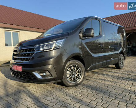 Черный Рено Трафик, объемом двигателя 2 л и пробегом 179 тыс. км за 23450 $, фото 4 на Automoto.ua