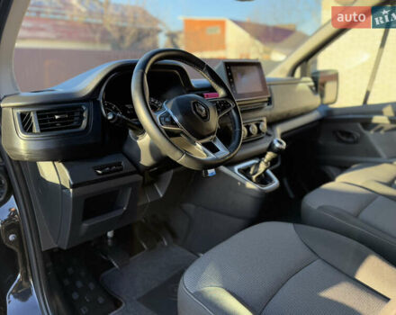 Черный Рено Трафик, объемом двигателя 2 л и пробегом 179 тыс. км за 23450 $, фото 87 на Automoto.ua