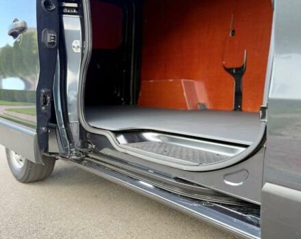 Черный Рено Трафик, объемом двигателя 2 л и пробегом 81 тыс. км за 27900 $, фото 47 на Automoto.ua